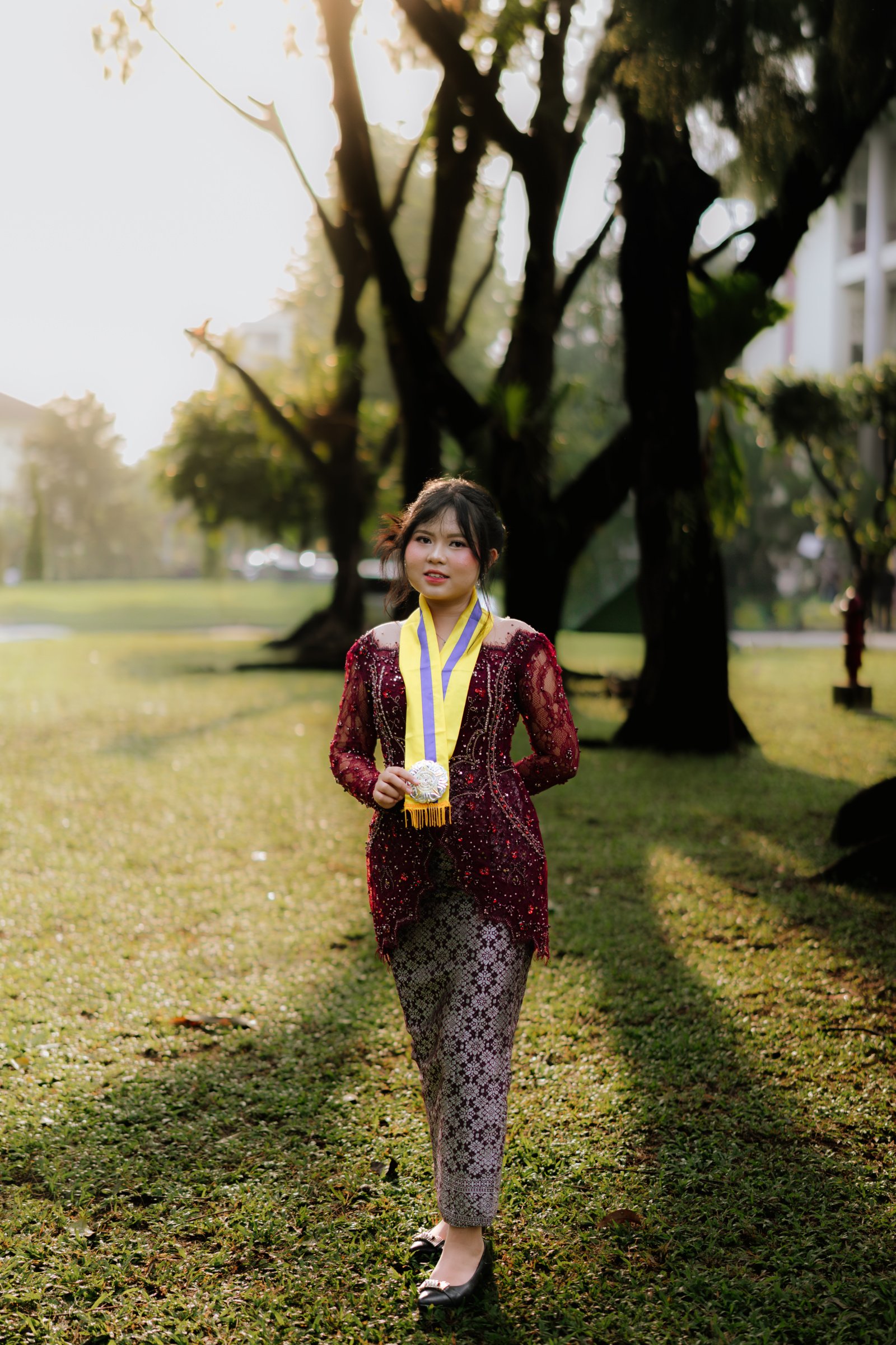 Lily Graduation photograph 8